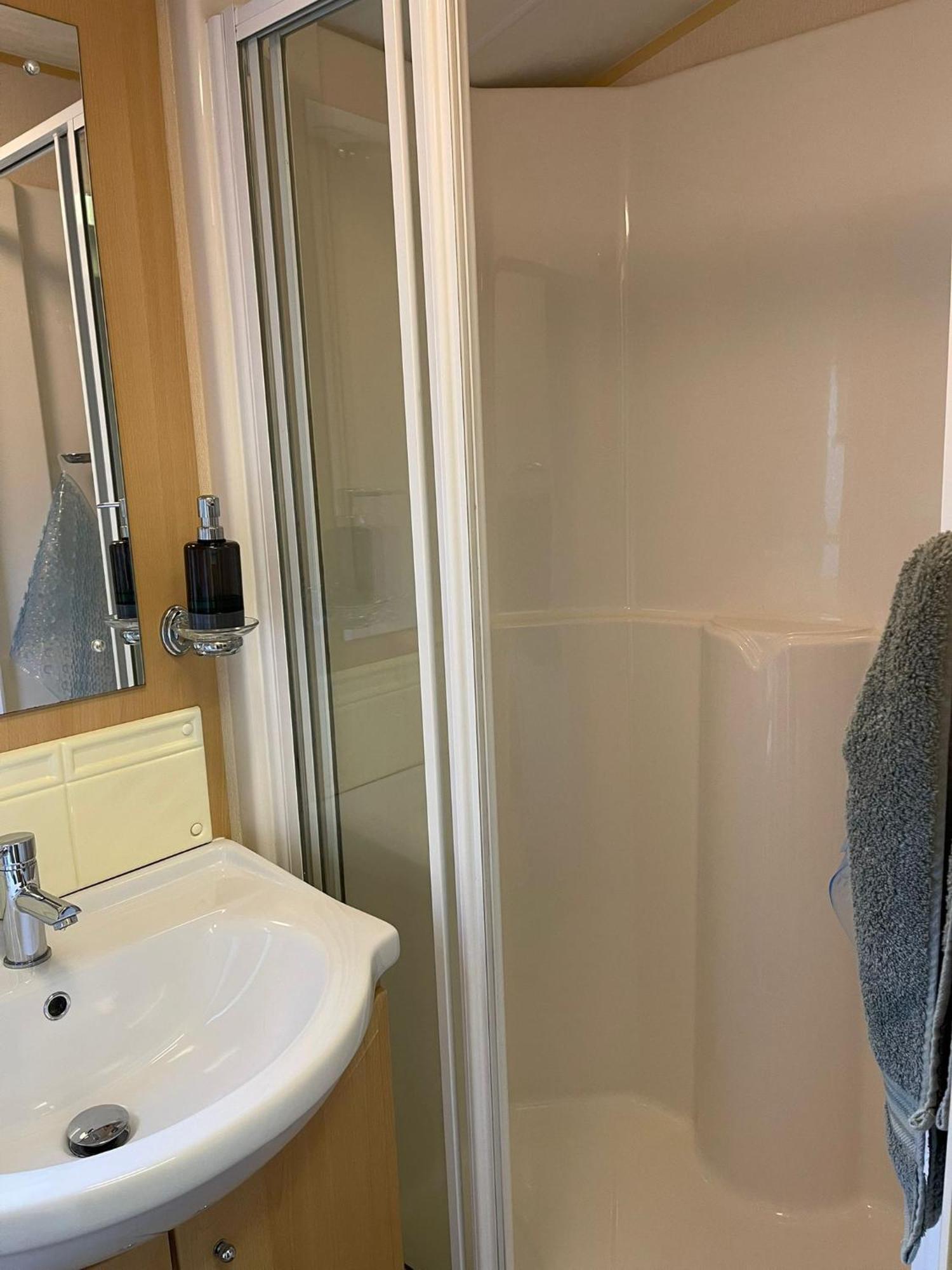 Severnside Boat And Caravan Park Gloucestershire - Caravan 1 Deerhurst 외부 사진